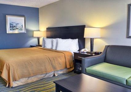 Thornburg Hotel | Quality Inn Thornburg