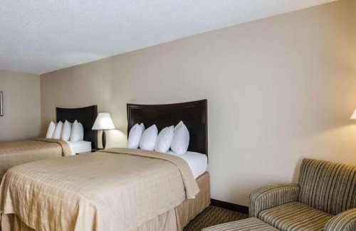 Troutville Hotel | Quality Inn Troutville - Roanoke North