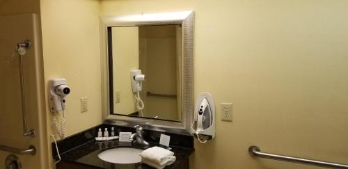 Bainbridge Hotel | Quality Inn