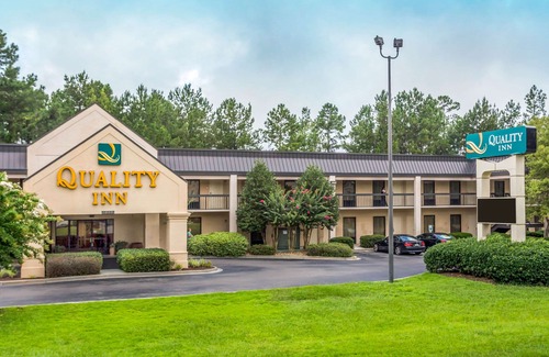 Walterboro Hotel | Quality Inn