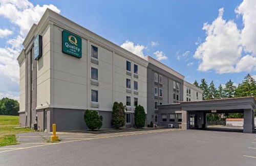 Palmer Hotel | Quality Inn