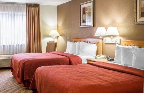 Elyria Hotel | Quality Inn