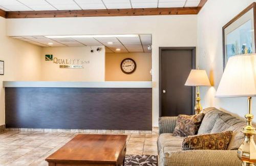 Gallipolis Ferry Hotel | Quality Inn