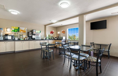 Georgetown Hotel | Quality Inn