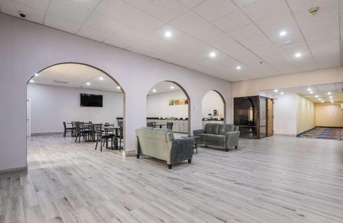 Grayville Hotel | Quality Inn