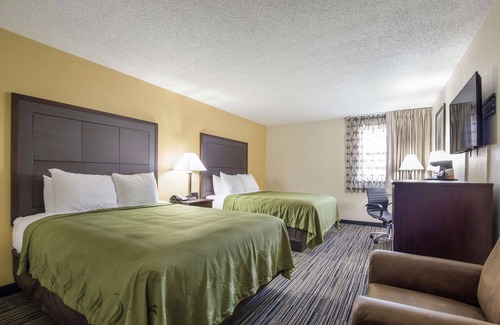 Grayville Hotel | Quality Inn
