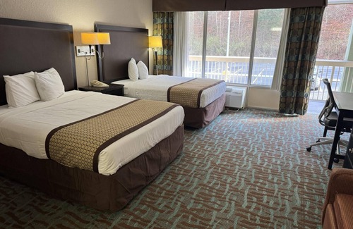 Harriman Hotel | Quality Inn