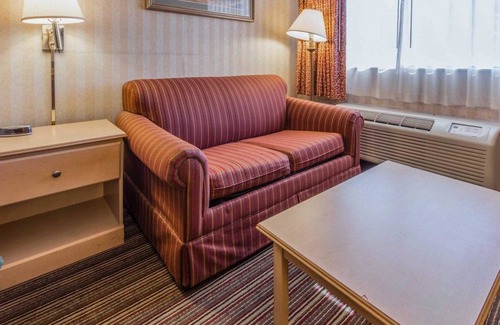 Barkeyville Hotel | Quality Inn