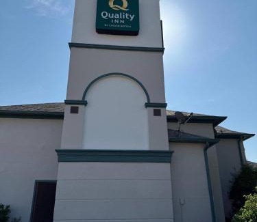 Hillsboro Hotel | Quality Inn