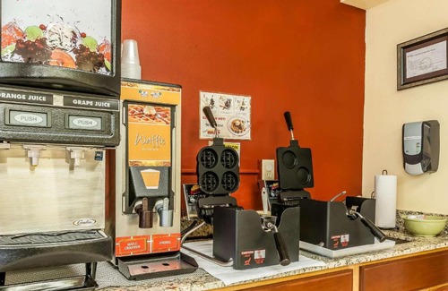 Jackson Hotel | Quality Inn