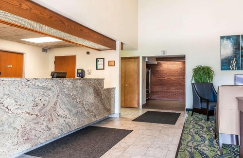 Jackson Hotel | Quality Inn