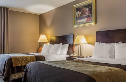 Lockport Hotel | Quality Inn
