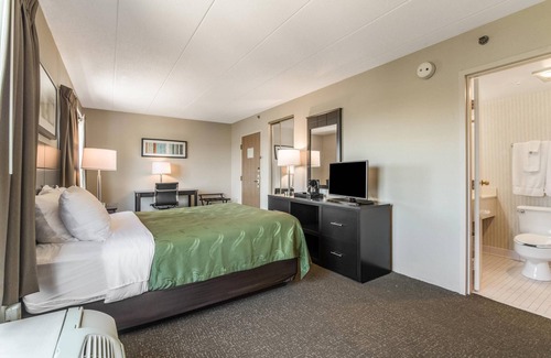 Portsmouth Hotel | Quality Inn