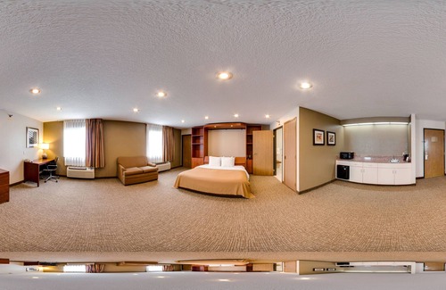 Waverly Hotel | Quality Inn Waverly