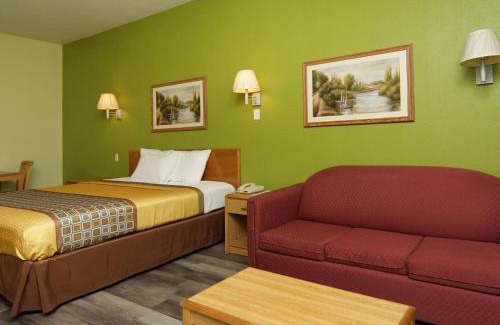 Weatherford Hotel | Quality One Motel