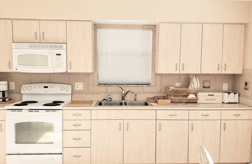 South Pinellas Community Council House | Quality stay at a cheaper price!