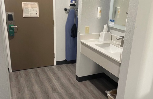 Abilene Hotel | Quality Suites Abilene Mall Area