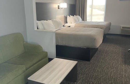 Abilene Hotel | Quality Suites Abilene Mall Area