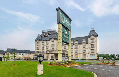 Drummondville Hotel | Quality Suites