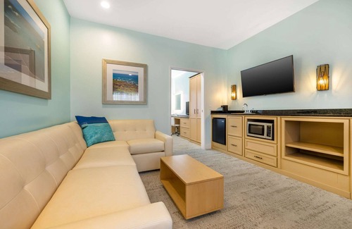 San Luis Obispo Hotel | Quality Suites Downtown San Luis Obispo