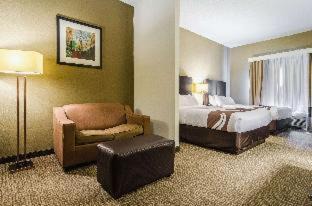 Graham Hotel | Quality Suites Graham - Burlington South