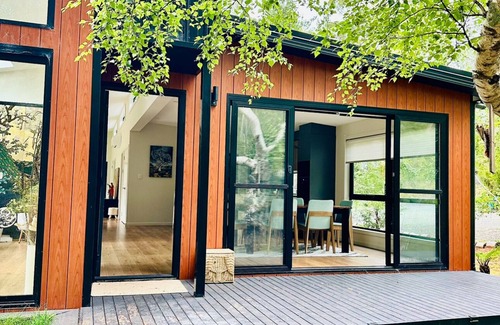 Golden Valley Villa | Quamby Bluff Lake House, Deloraine, Tasmania, Australia, Private Lake, Kayaking