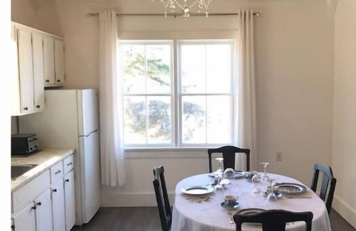 Newfoundland House | Quarry House- Outport Serenity at its Best!