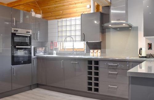 Ledbury House | Quarry Lodge