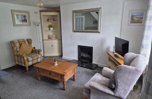 Margam House | Quarryman's Cottage