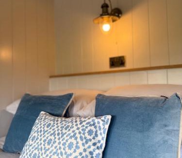 St. Florence Apartment | Quarrywood Glamping