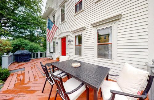 Castine House | Quarters on Main