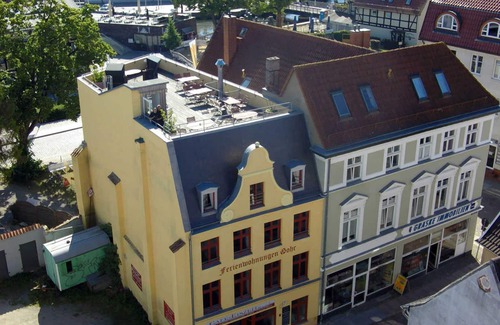 Old Town Apartment | Quartier 6 with harbor view /in-house roof terrace - Gohr apartments