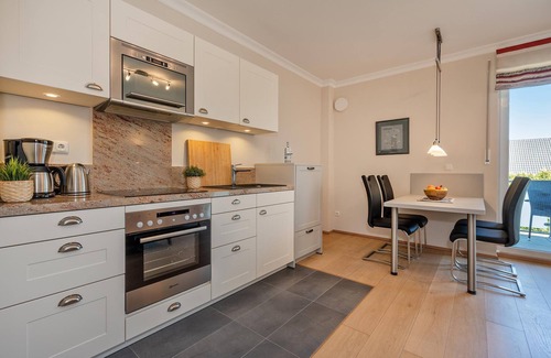 Zinnowitz Apartment | Quartier Görmitz 44 - new and tastefully furnished with fireplace