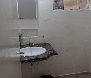 Todos os Santos House | Quarto 01