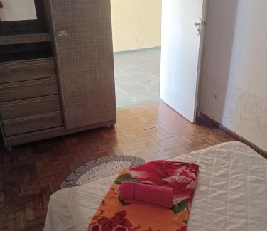 Todos os Santos House | Quarto 01