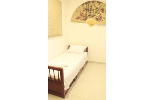 Liberdade House | Quarto 45 Liberdade by OBA