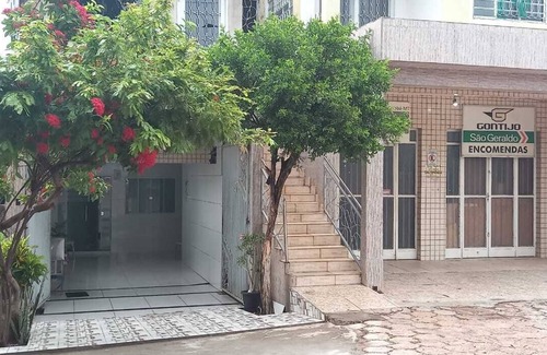 Despraiado House | Quarto Aconchegante Próximo a Rodoviária