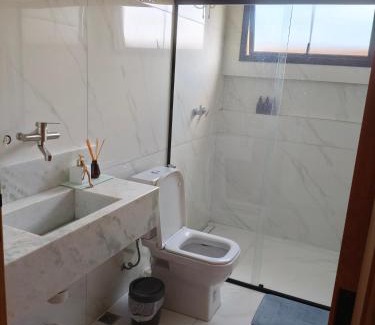 Aguas de Santa Barbara House | Quarto Casa de Campo Frente Lago