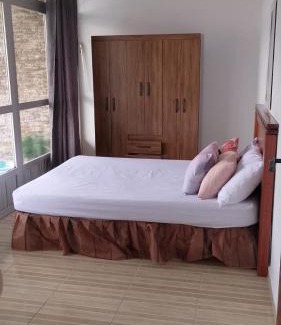 Portao House | Quarto casal BWC compartilhado