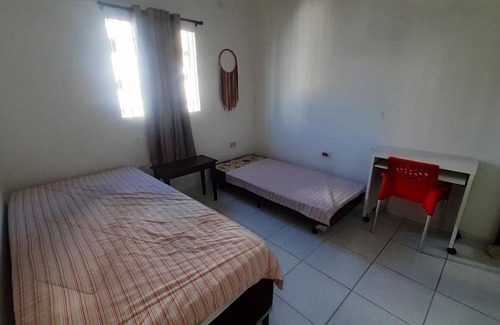 Candeias House | QUARTO FEMININO