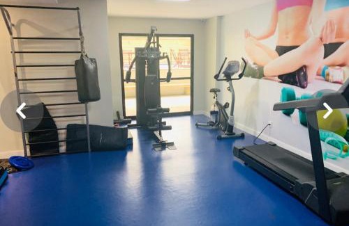 Cremacao House | Quarto no apartamento do Edifício Ilha de Maui