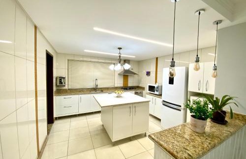 Conselheiro Lafaiete House | Quarto para locação em apartamento