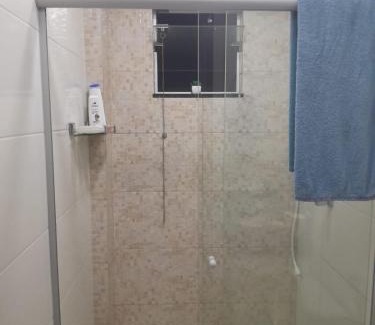 Patos de Minas House | Quarto próximo Av JK