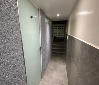 Caruaru Apartment | Quarto privativo com banheiro compartilhado,a 800mts do pátio do forró