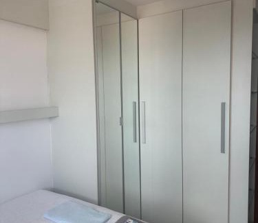 Lagoa Nova House | Quarto privativo em ambiente compartilhado