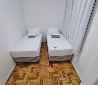 Portuguesa House | Quarto Privativo em Condominio