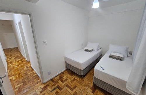 Portuguesa House | Quarto Privativo em Condominio