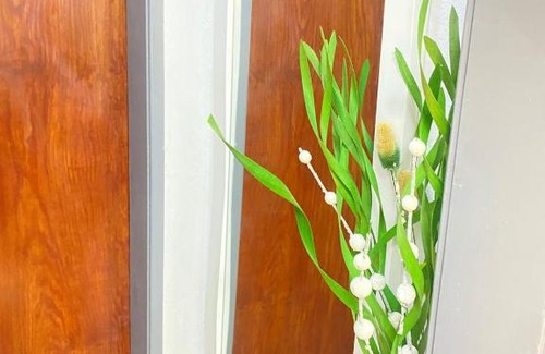 Lubango Apartment | Quarto salinha e WC
