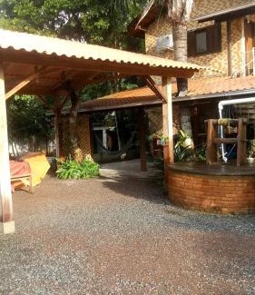 Itapoa House | Quarto Suíte Itapoá - SC