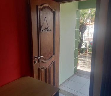 Florianopolis House | Quartos palhoça